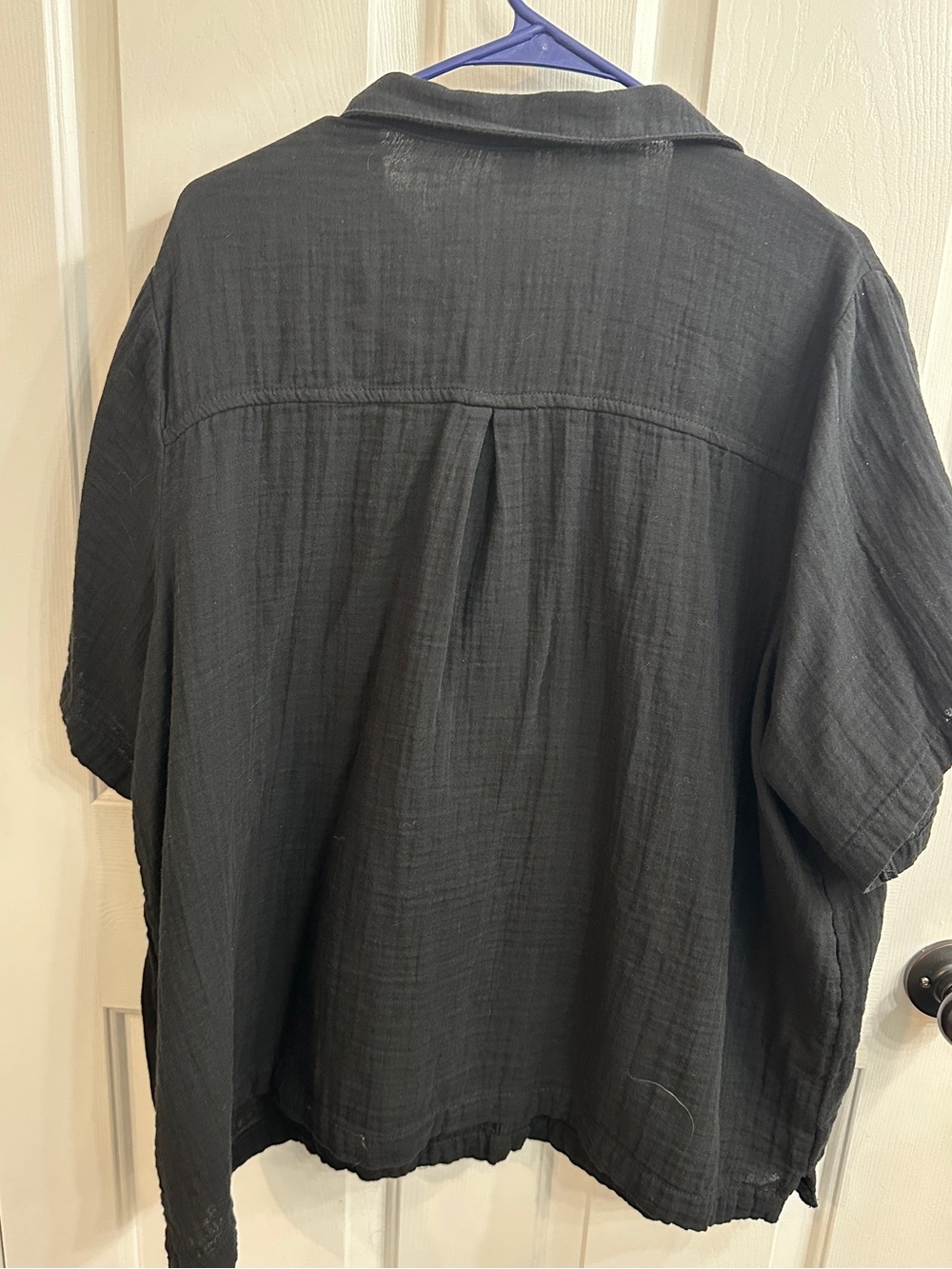 Old Navy Black Button-Up Short Sleeve Top - Picture 2 of 4